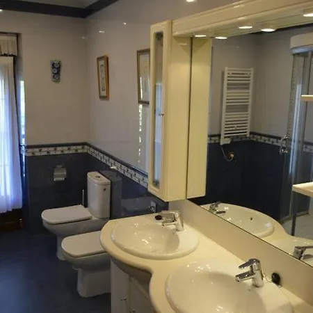 Comoda Casa En Cabarceno Villanueva  Esterno foto