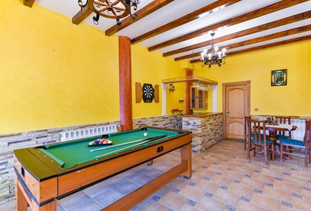 Comoda Casa En Cabarceno